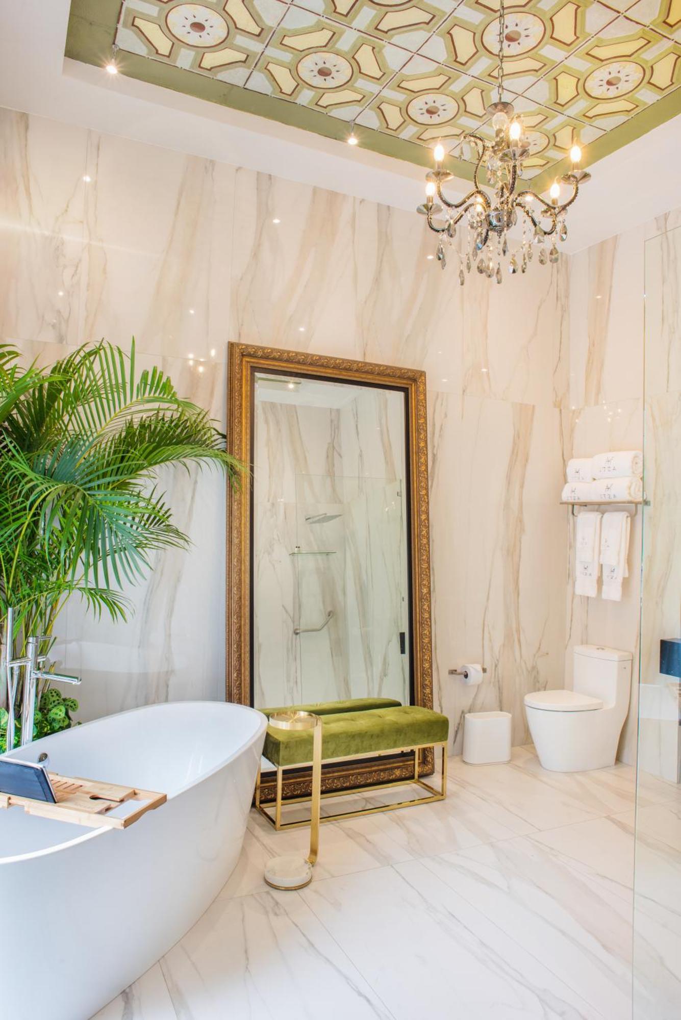 Itza Boutique Internacional Hotel